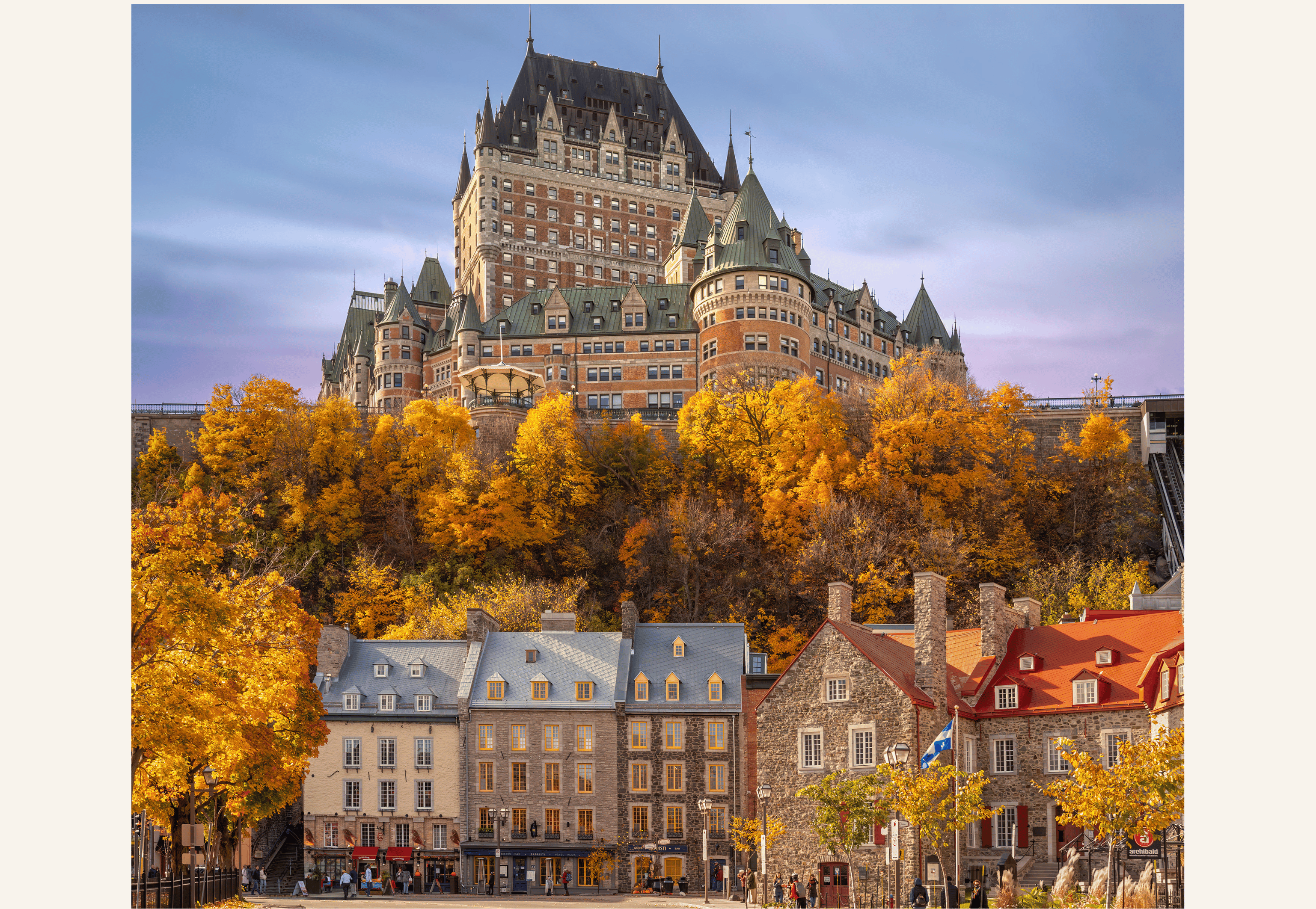 Những nét đặc sắc về tòa lâu đài cổ kính Frontenac và vai trò quan trọng trong lịch sử Quebec