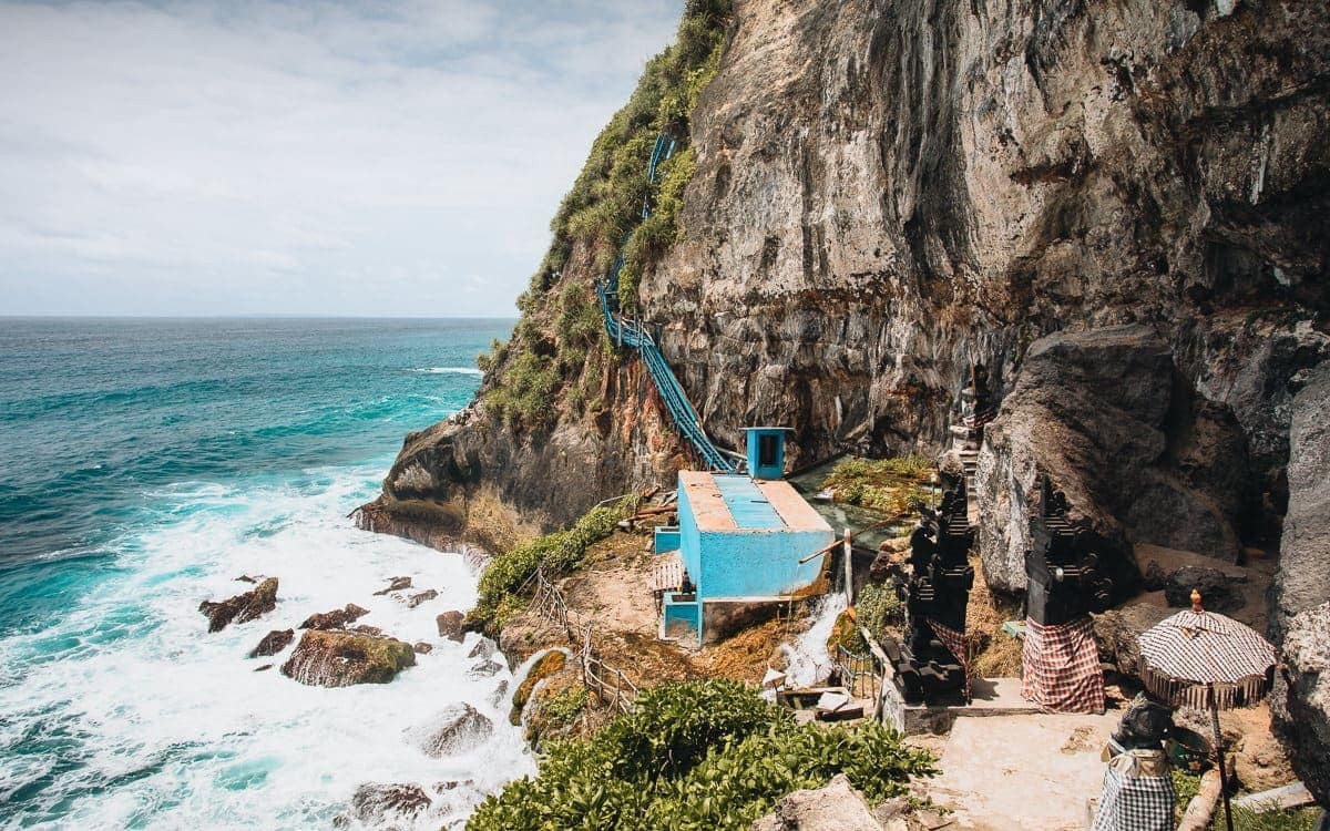 Thác nước Peguyangan một địa điểm ảo tung chảo tại Nusa Penida