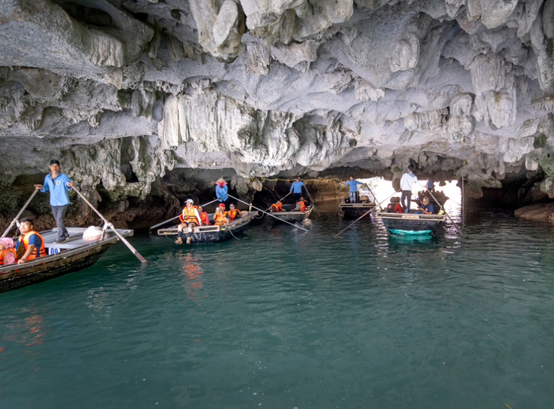Kayaking in Ha Long Bay offers a unique way to explore hidden lagoons, limestone caves, and the breathtaking natural beauty of this world-famous destination.