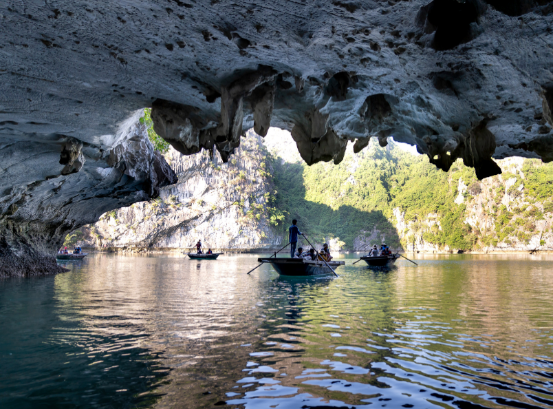 Kayaking in Ha Long Bay offers a unique way to explore hidden lagoons, limestone caves, and the breathtaking natural beauty of this world-famous destination.