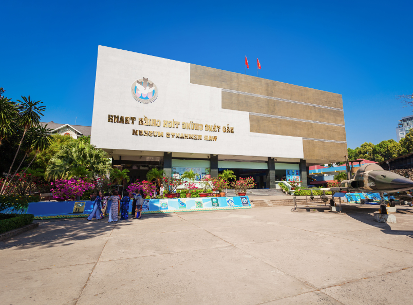 War Remnants Museum is one of Ho Chi Minh City's most significant historical attractions, offering valuable insights into Vietnam's history and cultural heritage.