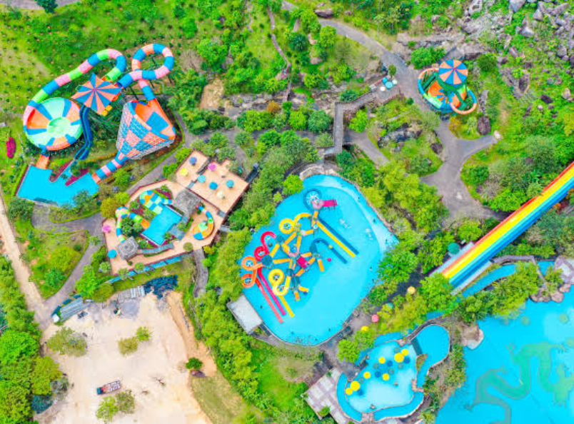 Discover the beauty of Than Tai Hot Spring Park, where soothing hot springs, scenic surroundings, and fun recreational activities create a memorable day trip.